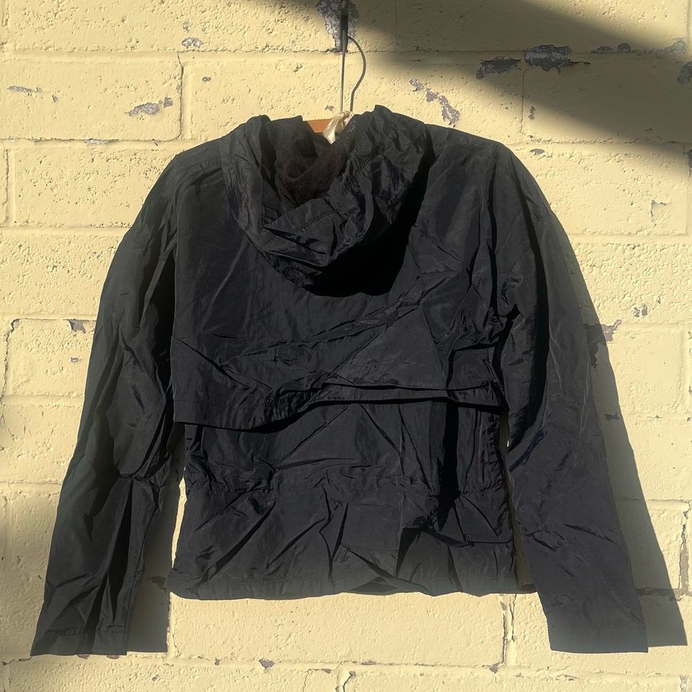 Asics - Running Jacket - Picture 2 of 2